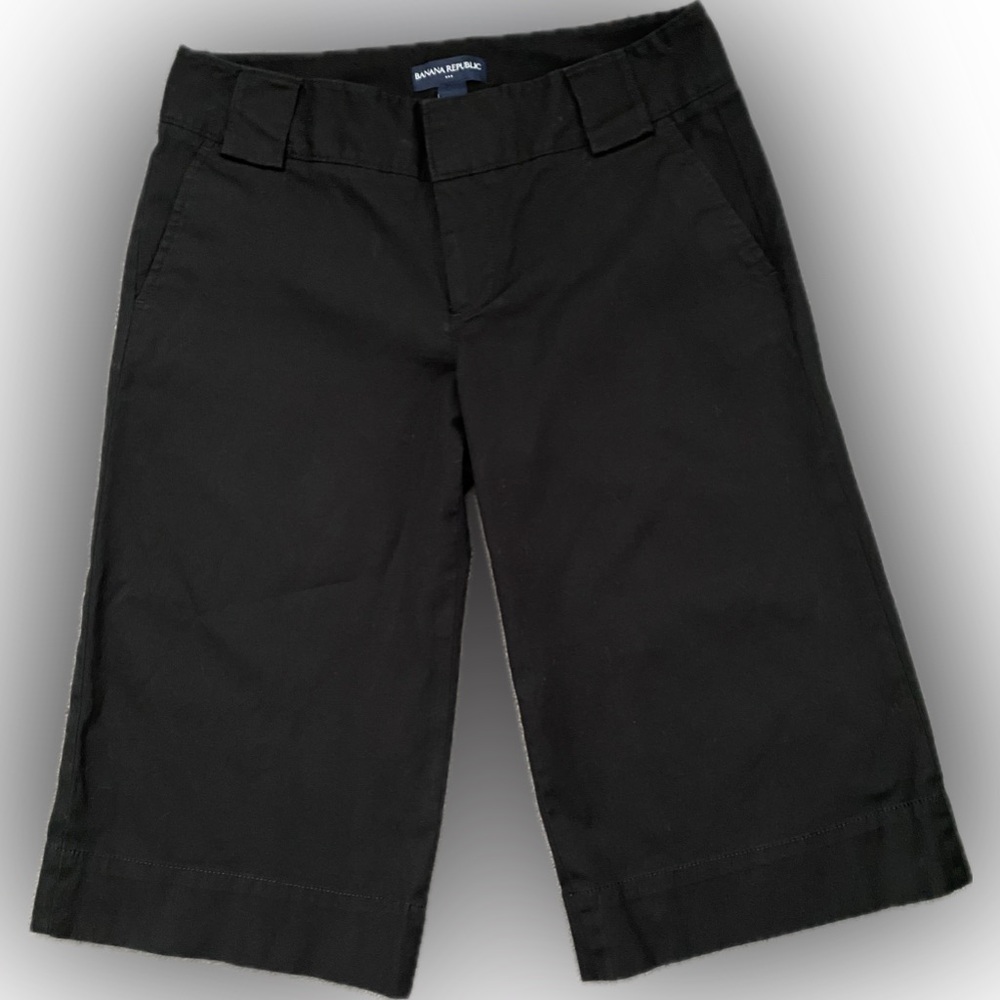 Banana Republic Black Women’s Bermuda Shorts